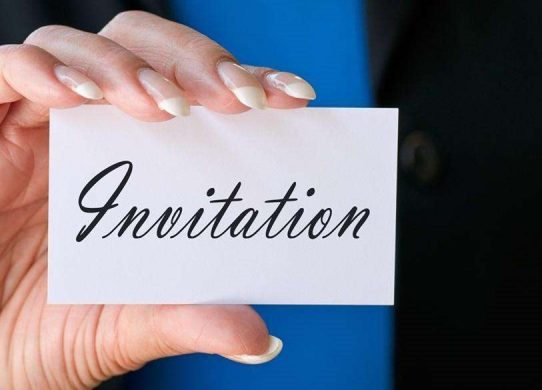 億方云怎么邀請新同事加入企業？